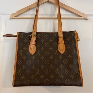 Vintage Louis Vuitton shoulder bag